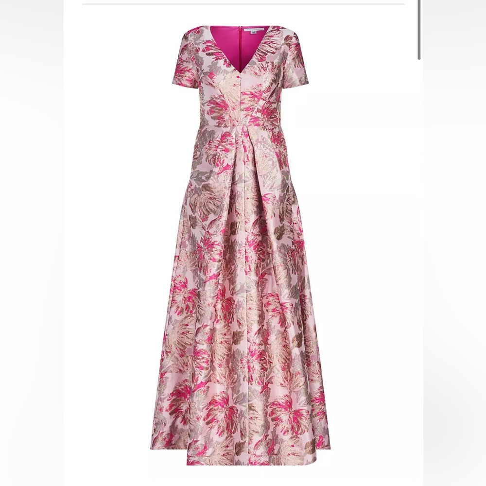 Kay Unger Rochelle Metallic Floral-Jacquard Gown Size 4 Azalea